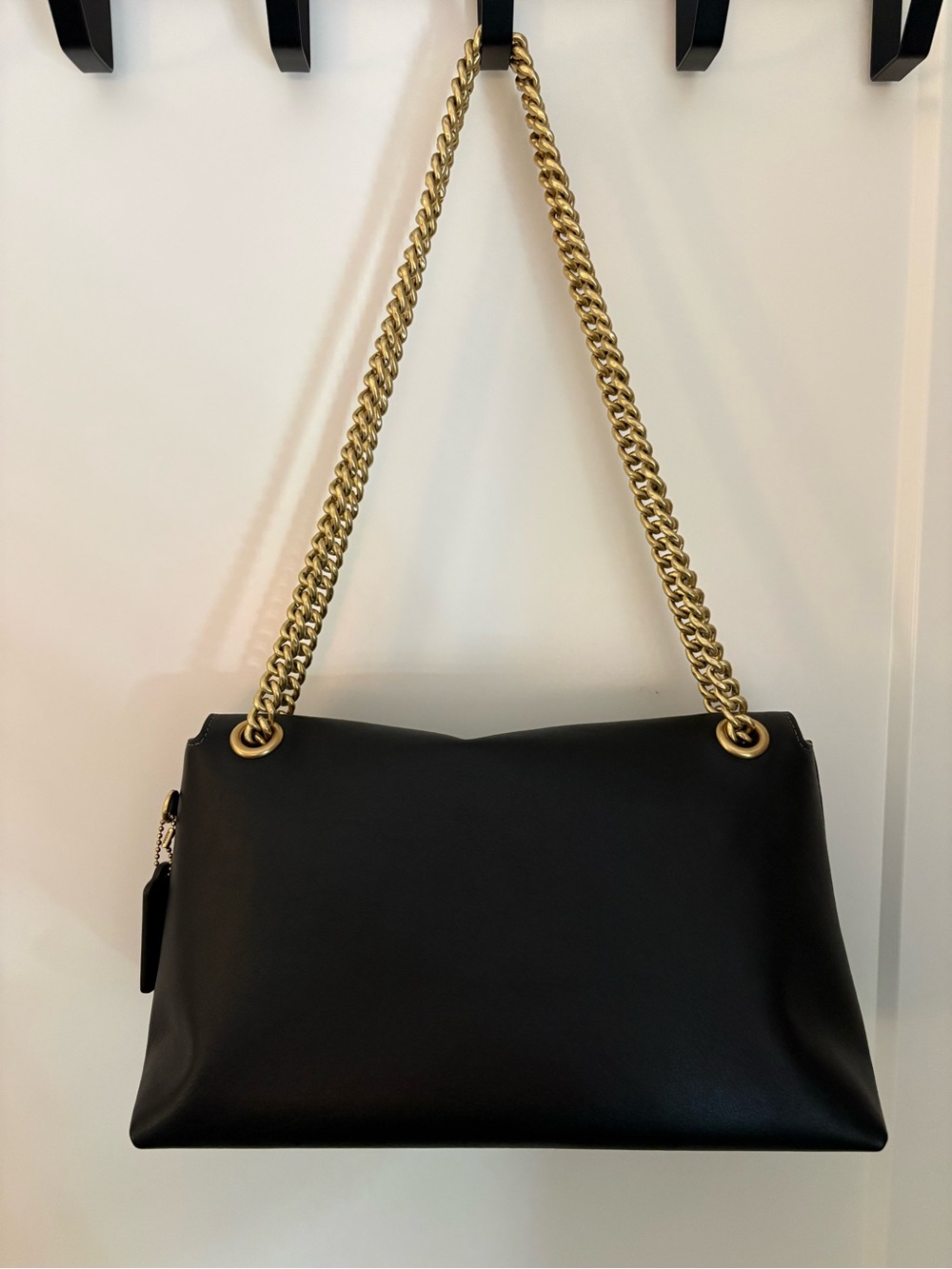 Coach Chain Chelsea Shoulder Bag 30 in Black - Picture 2 of 11